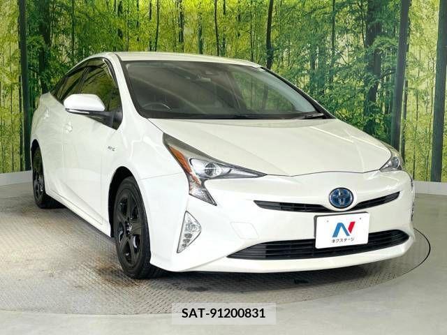 Toyota PRIUS 2016-03 366309-16