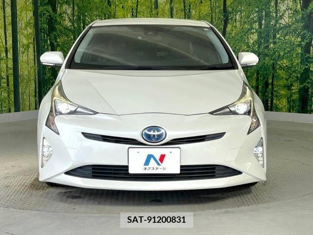 Toyota PRIUS 2016-03 366309-14
