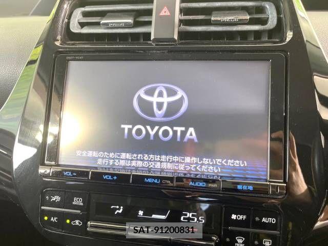 Toyota PRIUS 2016-03 366309-2