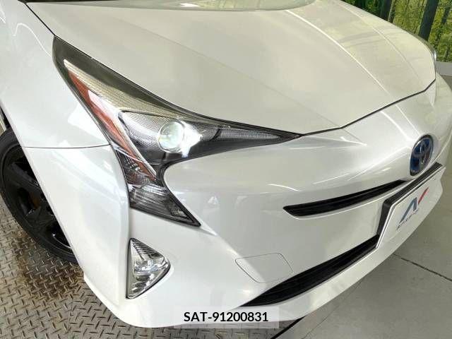 Toyota PRIUS 2016-03 366309-12