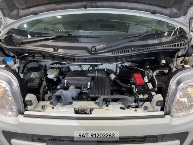 Suzuki SPACIA 2021-09 312385-18