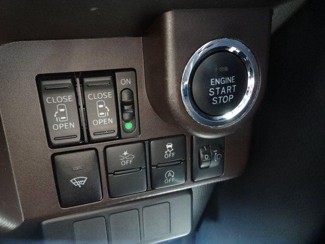 Toyota TANK 2018-03 20926-23
