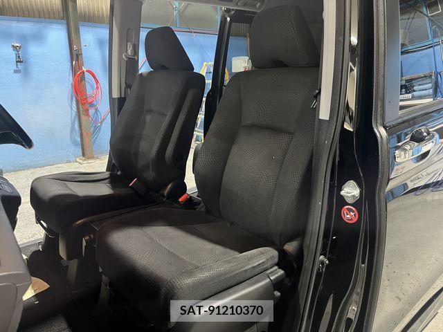 Honda e 2014-02 235365-19