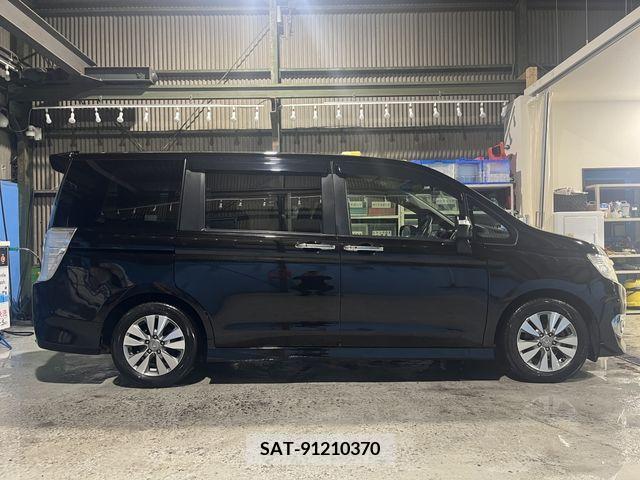 Honda e 2014-02 235365-7