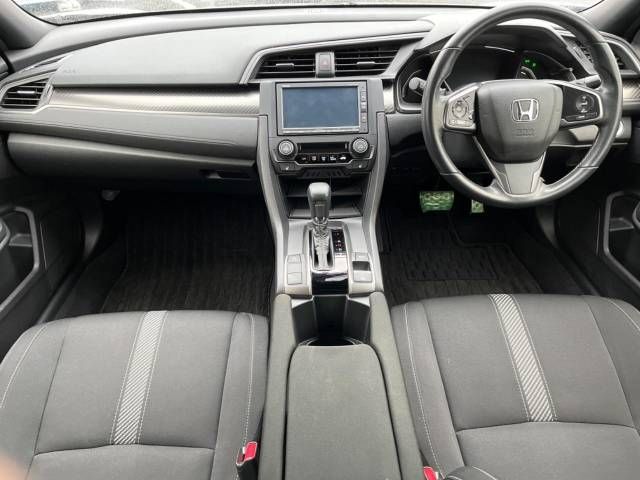 Honda CIVIC 2017-09 185852-1