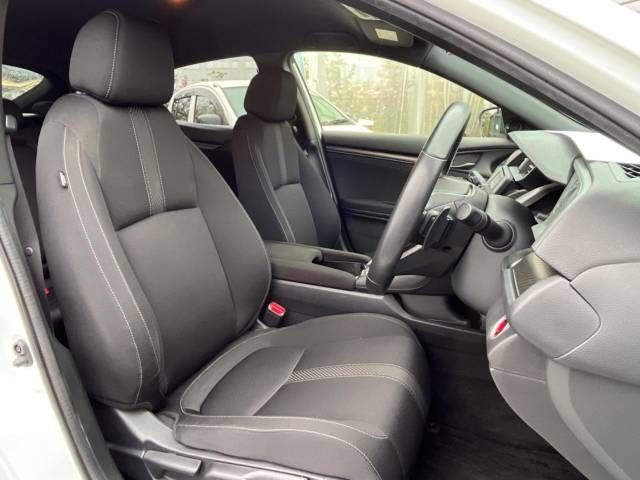 Honda CIVIC 2017-09 185852-9