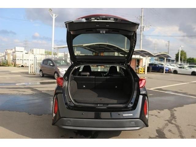 Toyota PRIUS PHV 2017-06 7296-9