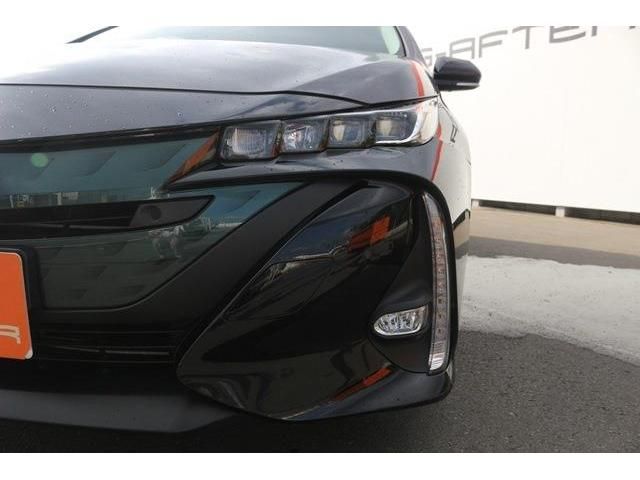 Toyota PRIUS PHV 2017-06 7296-5