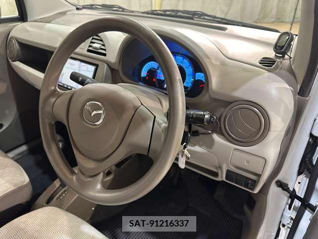 Mazda CAROL 2015-02 305271-12