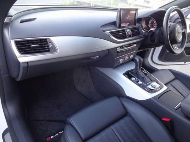 Audi A7 2015-04 24224-15