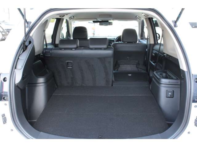 Mitsubishi OUTLANDER PHEV 2018-08 2939-12