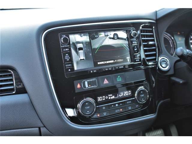 Mitsubishi OUTLANDER PHEV 2018-08 2939-2