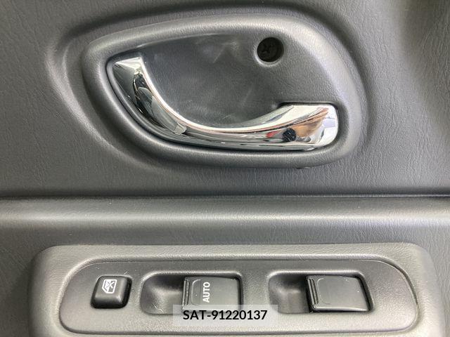 Suzuki JIMNY SIERRA 2014-01 335607-17