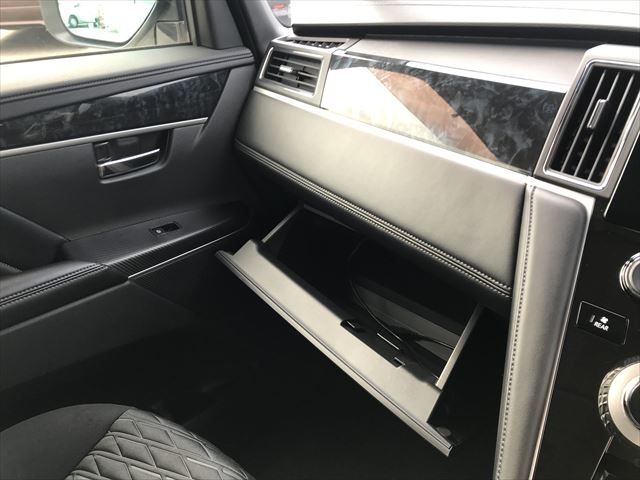Mitsubishi DELICA D5 2019-03 7286-19
