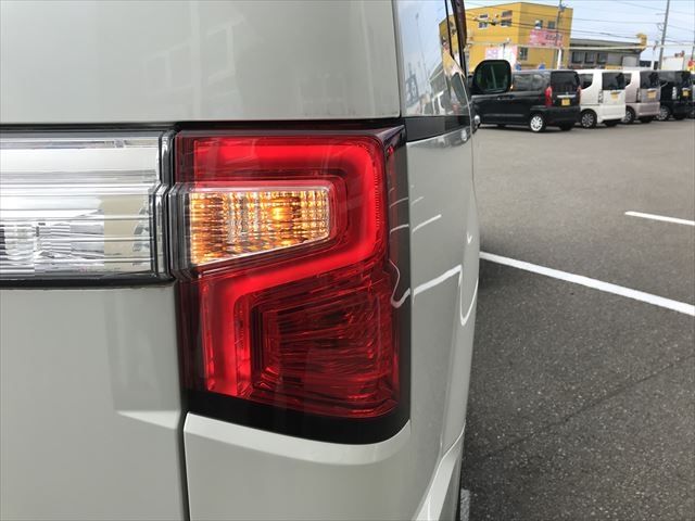 Mitsubishi DELICA D5 2019-03 7286-5