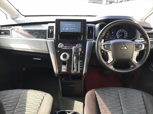 Mitsubishi DELICA D5 2019-03 7286-8