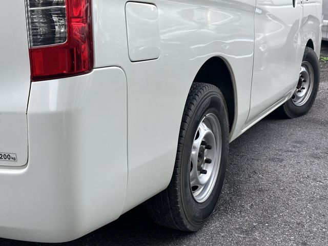 Isuzu COMO 2017-01 17505-5