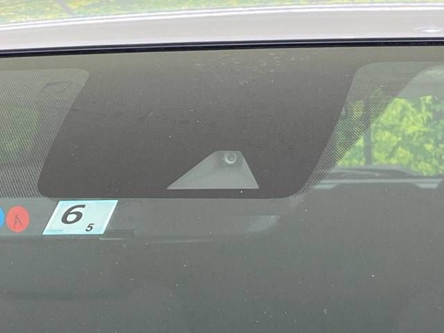 Nissan NOTE 2019-06 27102-4