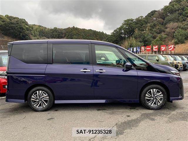 Nissan SERENA 2023-06 254451-11