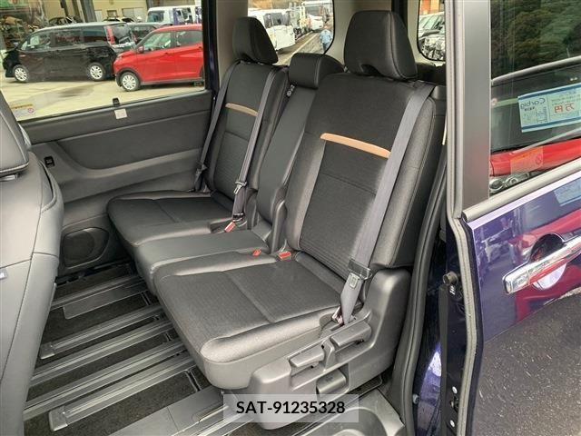 Nissan SERENA 2023-06 254451-3