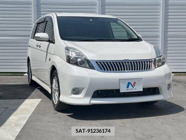 Toyota ISIS 2012-07 273122-17