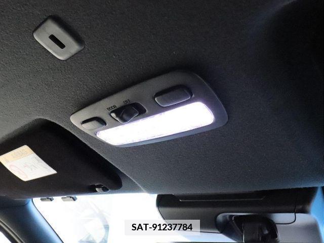 Toyota HIACE VAN 2021-01 352326-13