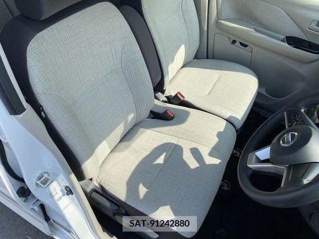 Nissan DAYZ 2019-08 222736-11