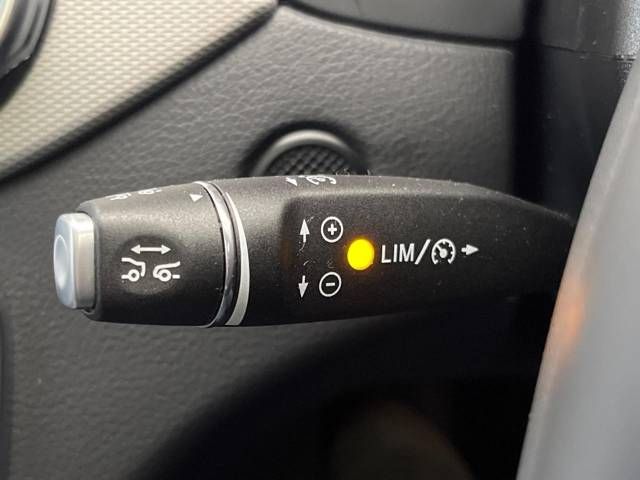 Mercedes Benz GLA-CLASS 2018-03 190233-5