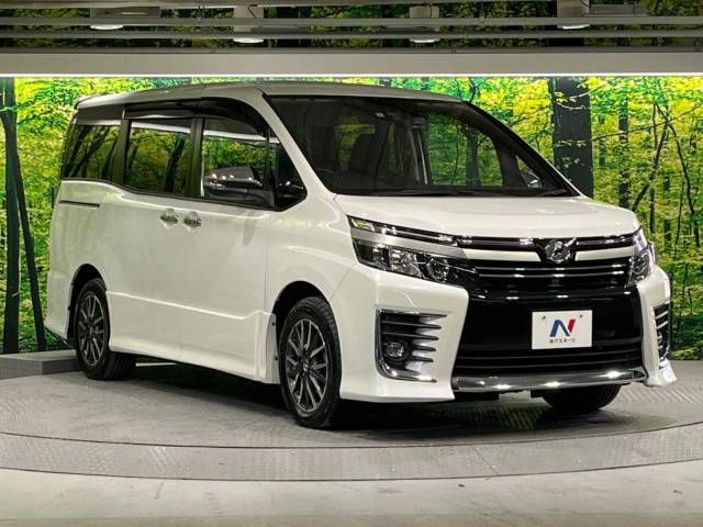 Toyota VOXY 2016-11 19486-17