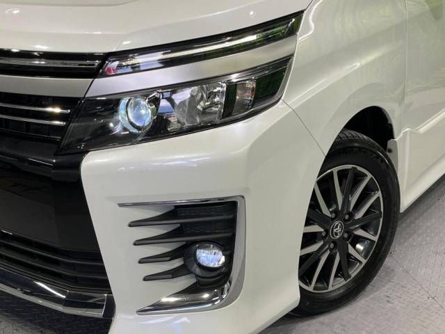Toyota VOXY 2016-11 19486-13
