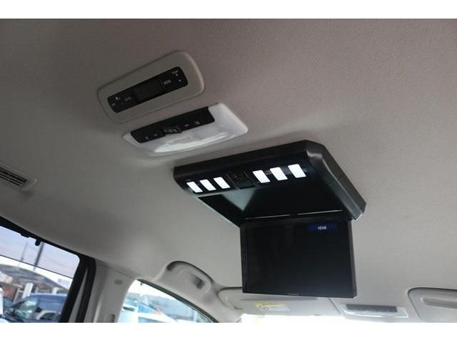 Nissan SERENA 2018-02 188168-17