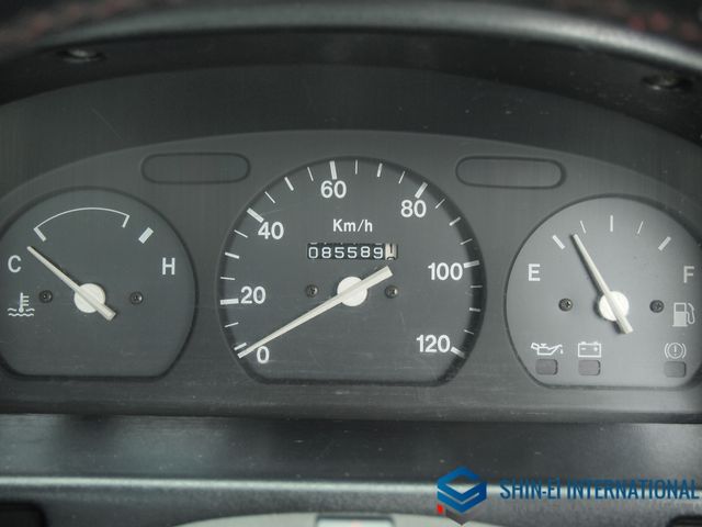 Suzuki CARRY TRUCK 1998-01 15720-7