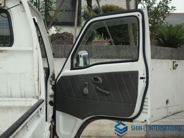 Suzuki CARRY TRUCK 1998-01 15720-12