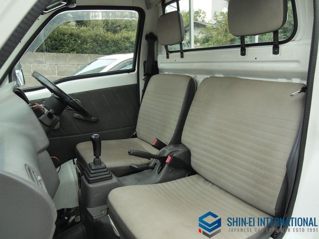 Suzuki CARRY TRUCK 1998-01 15720-6