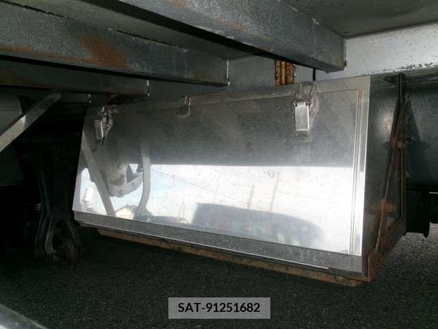 Hino RANGER 2011-08 223025-18