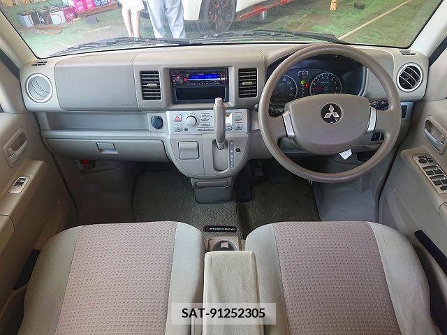 Mitsubishi TOWN BOX 2015-03 287961-1