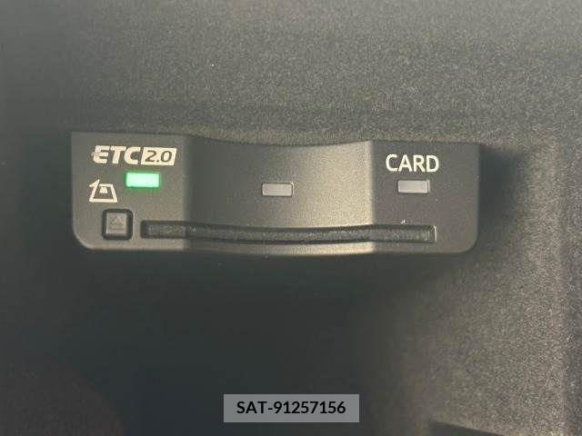 Audi Q3 2021-09 375162-11