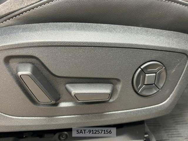 Audi Q3 2021-09 375162-10