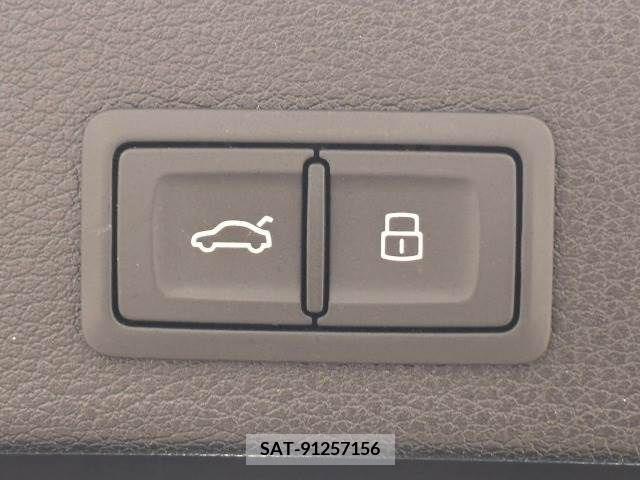 Audi Q3 2021-09 375162-9