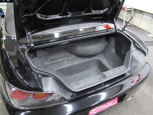 Honda S2000 2009-06 12753-10