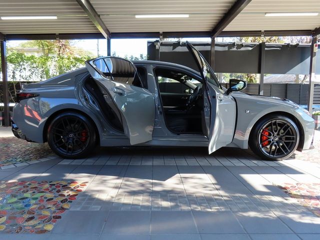 Lexus IS 2023-01 196336-17