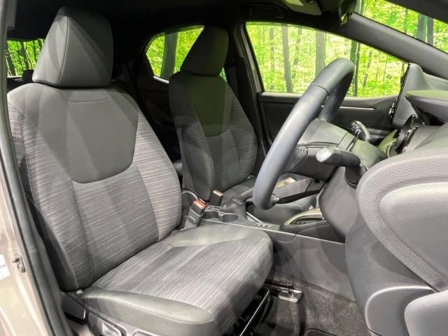 Toyota YARIS 2022-04 182156-8