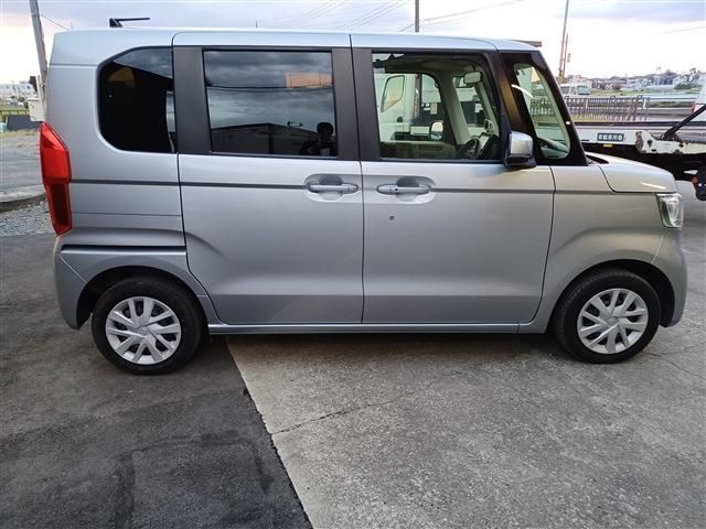 Honda N BOX 2018-10 18699-3