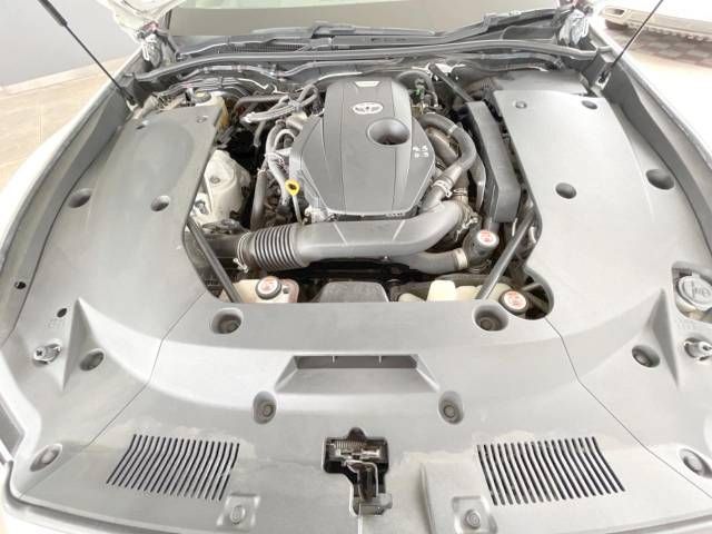 Toyota CROWN SEDAN 2018-07 9622-12