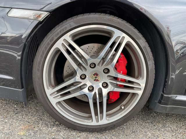 Porsche 911 2007-04 18460-8