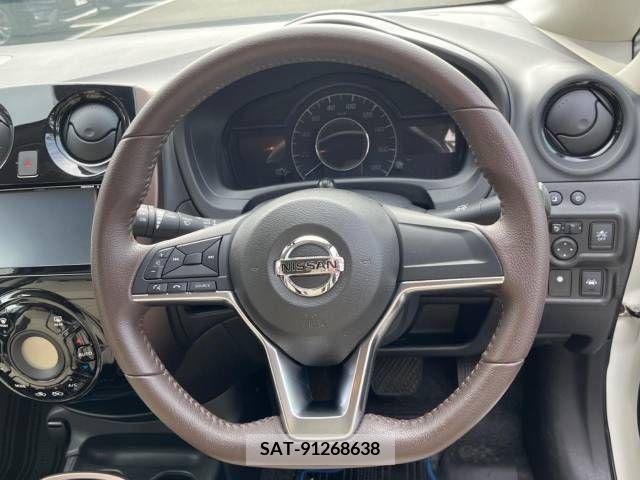 Nissan NOTE 2016-11 298113-11