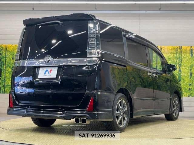 Toyota VOXY 2020-02 321661-18
