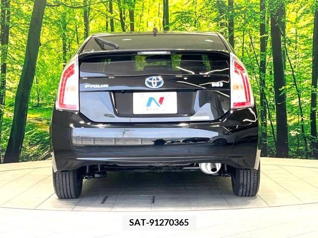 Toyota PRIUS 2015-02 282333-15