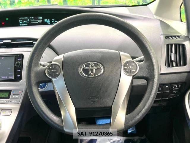 Toyota PRIUS 2015-02 282333-11