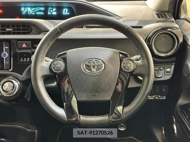 Toyota AQUA 2014-01 236440-13
